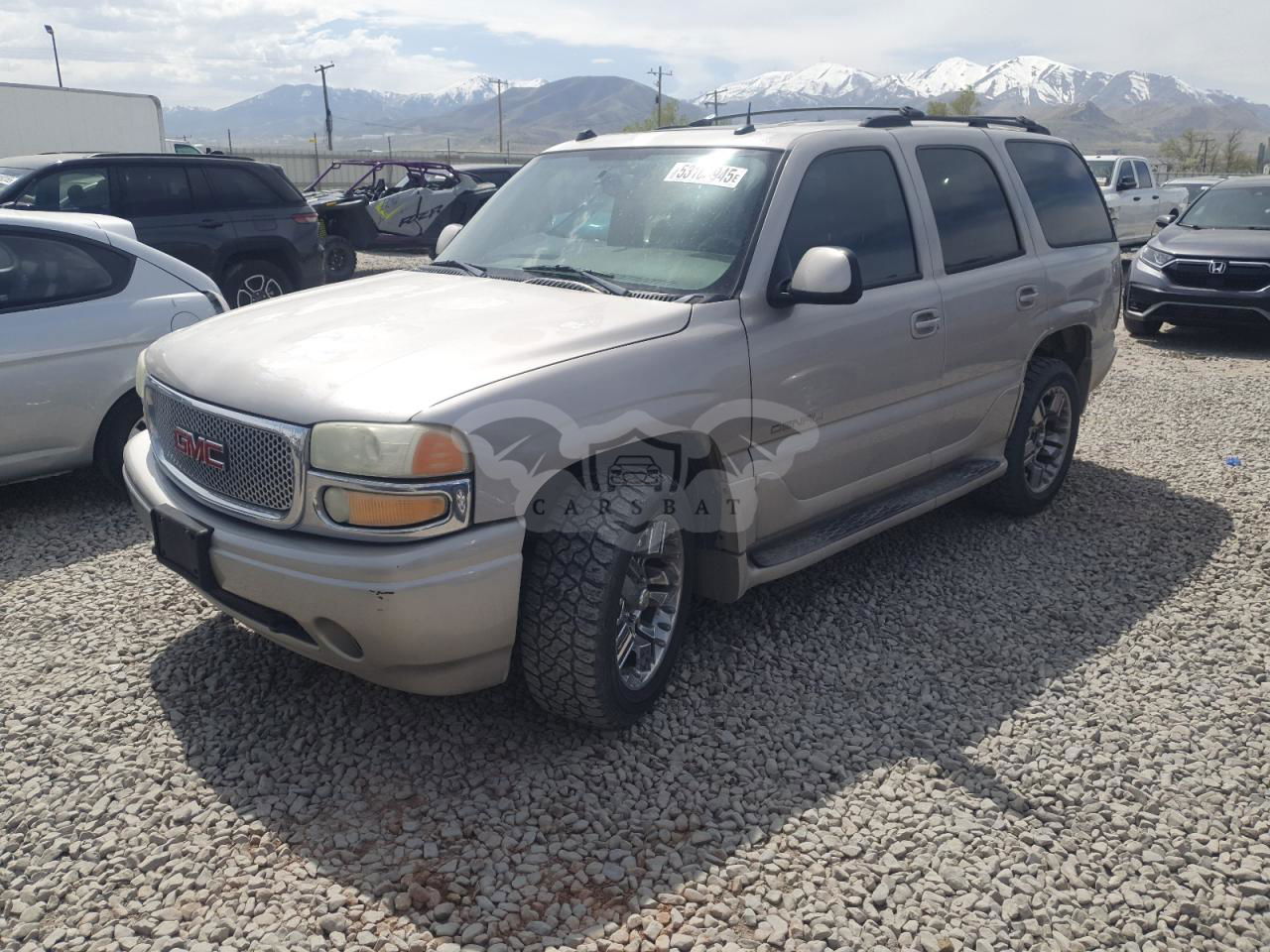 GMC Yukon DENALI 6.0L  8 2004