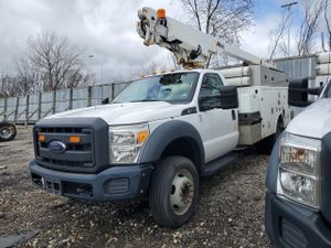 Ford F-450 SUPER DUTY 6.8L 10 2015