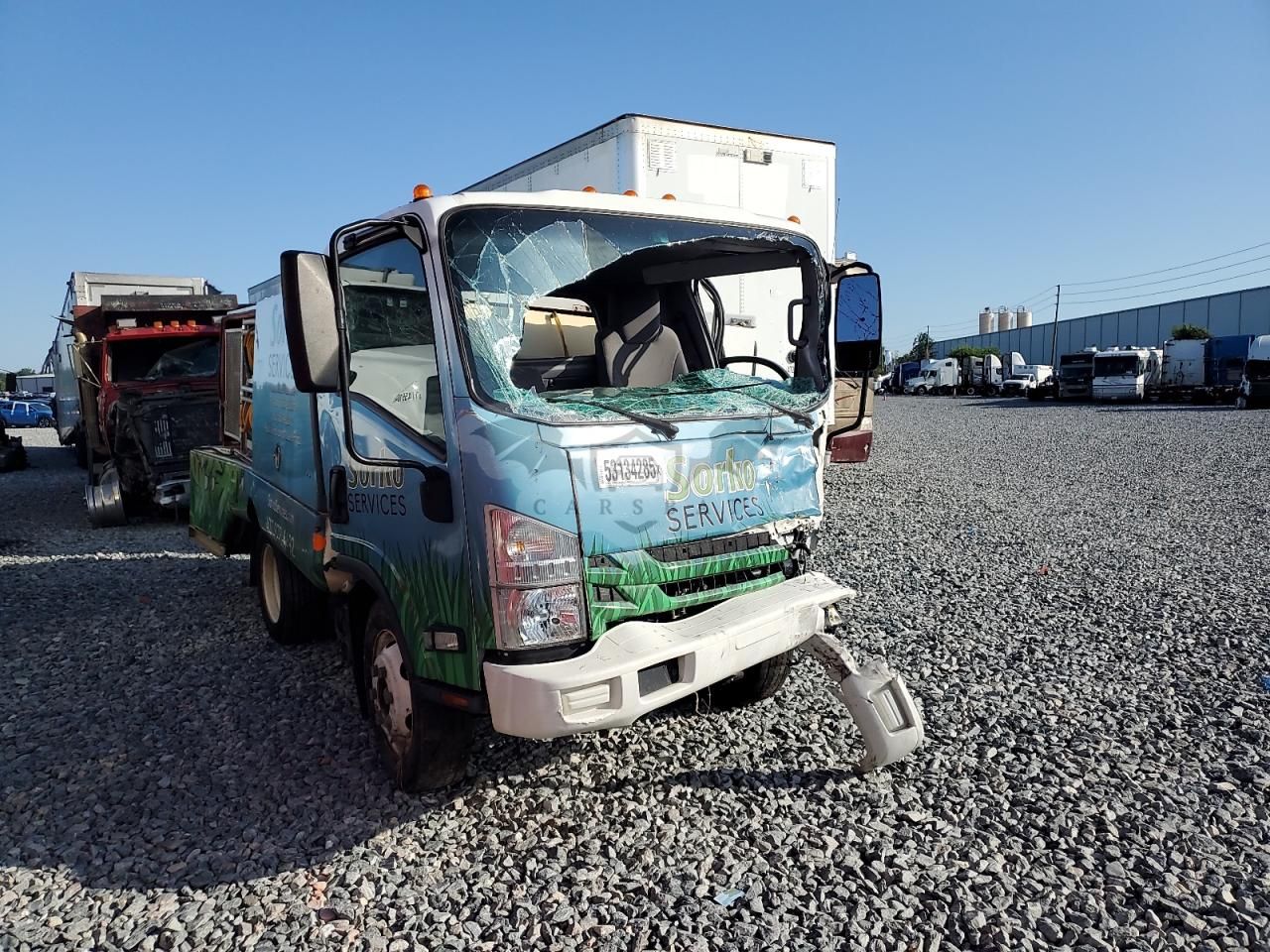 Isuzu NPR 6.6L 8 2022