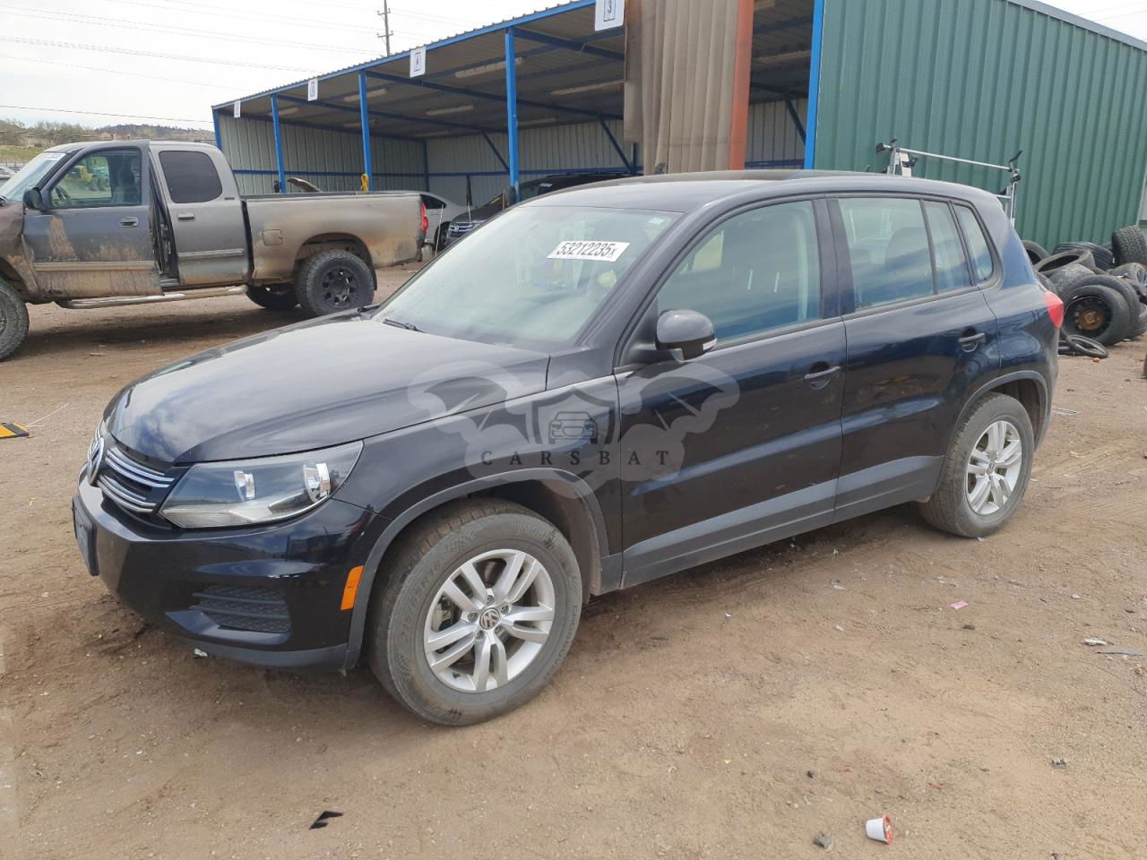 Volkswagen Tiguan S 2.0L  4 2013