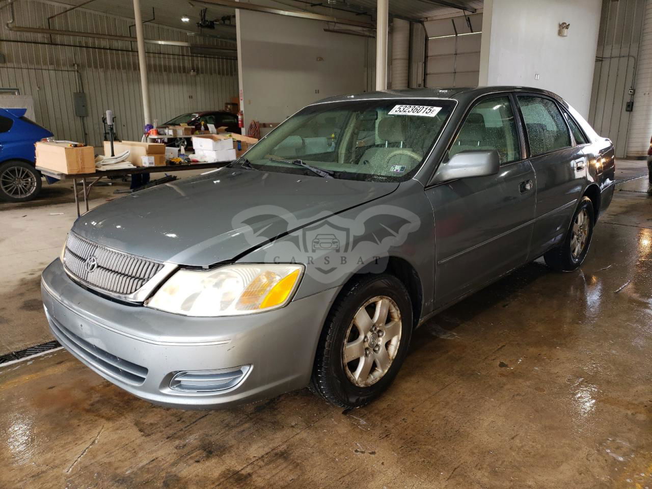 Toyota Avalon XL 3.0L  6 2001