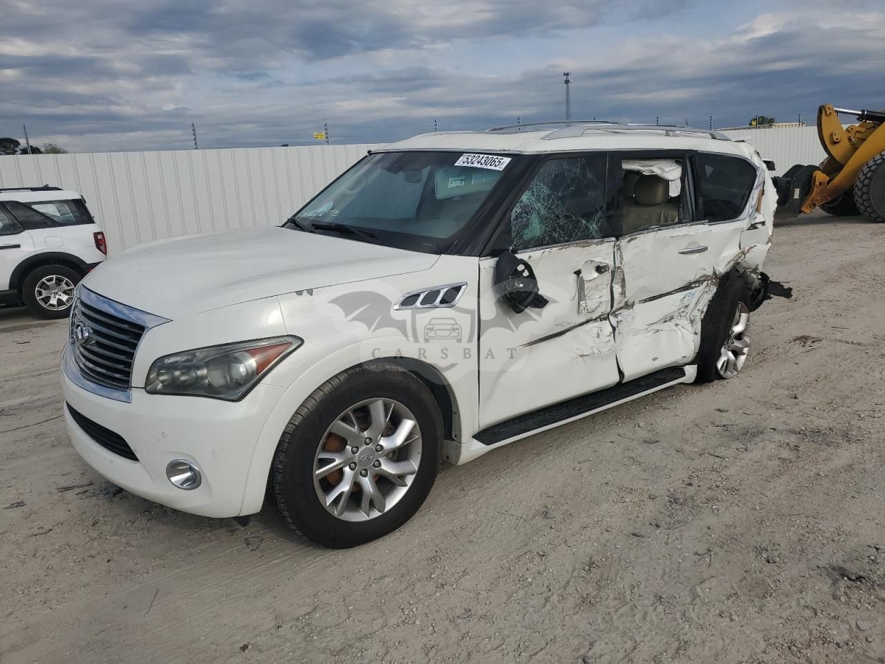 Infiniti QX56 5.6L 8 2011