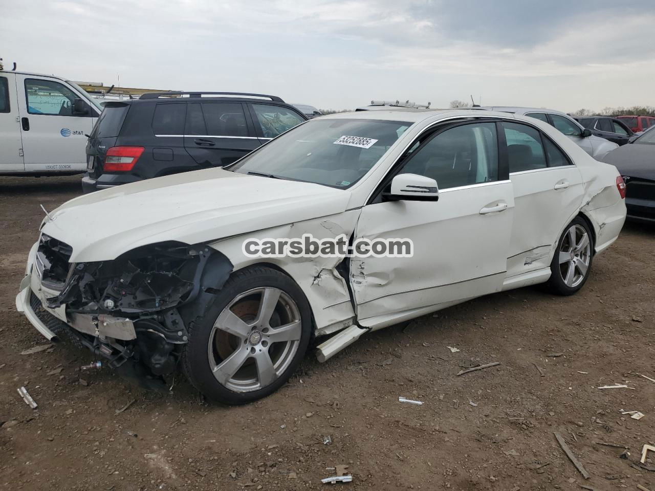 Mercedes-Benz E 350 4MATIC 3.5L  6 2011