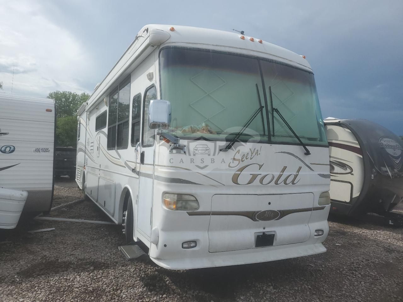 Freightliner X-line X LINE MOTOR HOME 8.9L 6 2004