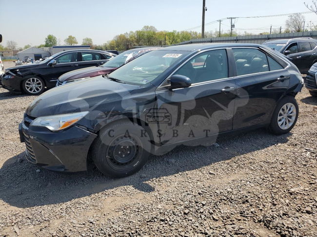 Toyota Camry LE 2.5L  4 2017