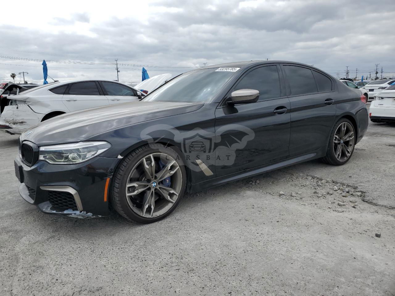 BMW M5 4.4L  8 2020
