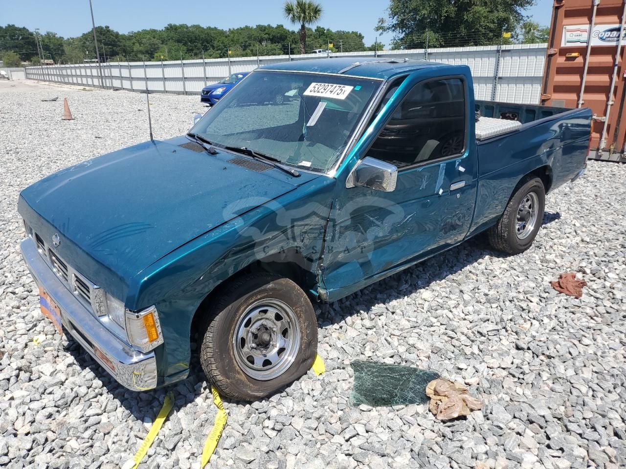 Nissan Navara E/XE 2.4L 4 1995