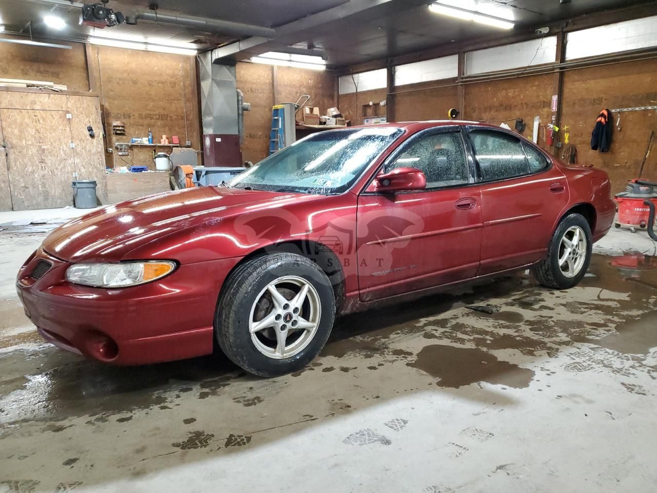 Pontiac Grand Prix SE 3.1L 6 2001