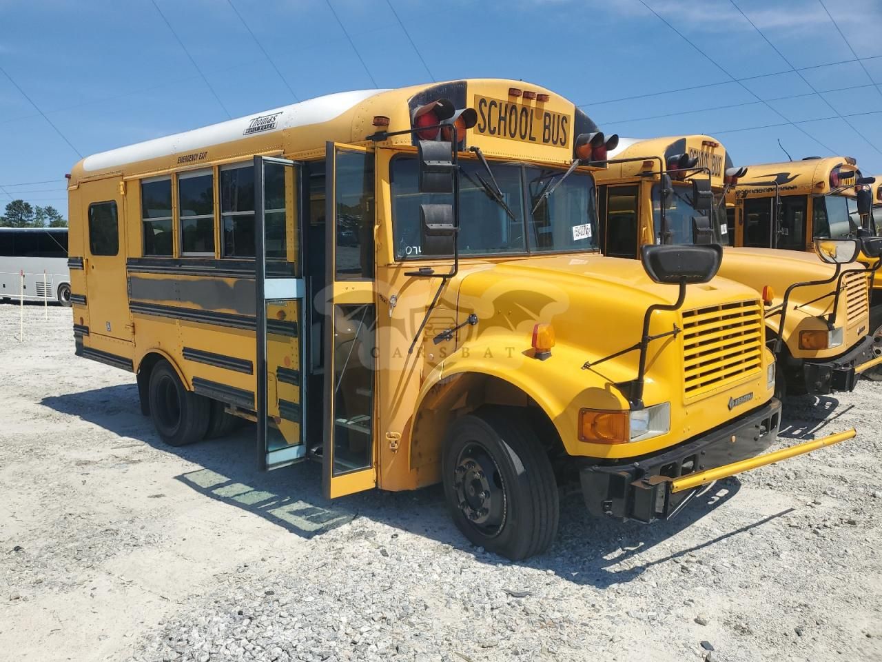 International 3000 3800 7.2L 8 2001