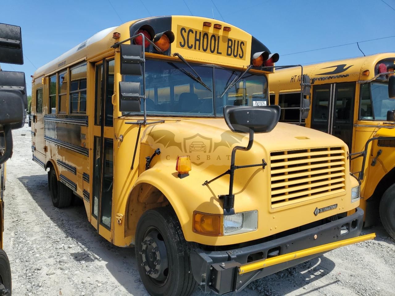 International 3000 3800 7.2L 8 2001