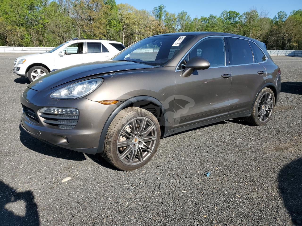 Porsche Cayenne S 4.8L  8 2012