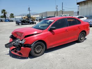 Volkswagen Jetta BASE 2.0L 4 2013