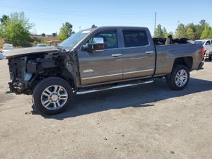 Chevrolet Silverado 1500 K2500 HIGH COUNTRY 6.6L 8 2015