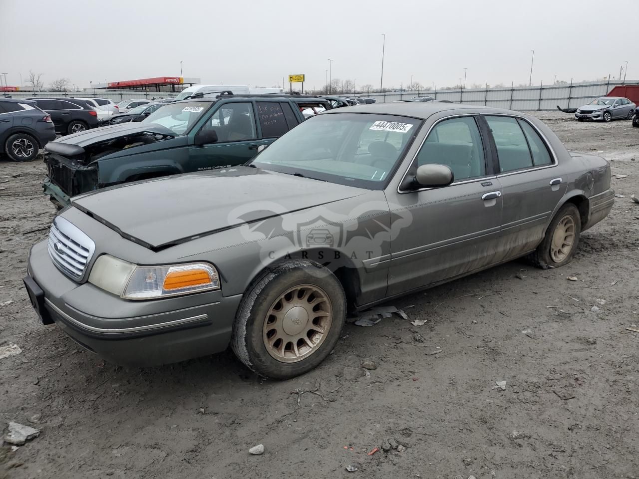 Ford Crown LX 4.6L 8 1999