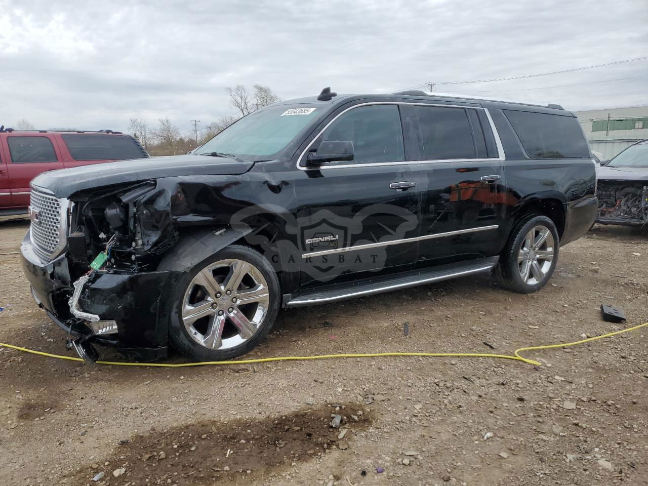 GMC Yukon DENALI 6.2L  8 2016