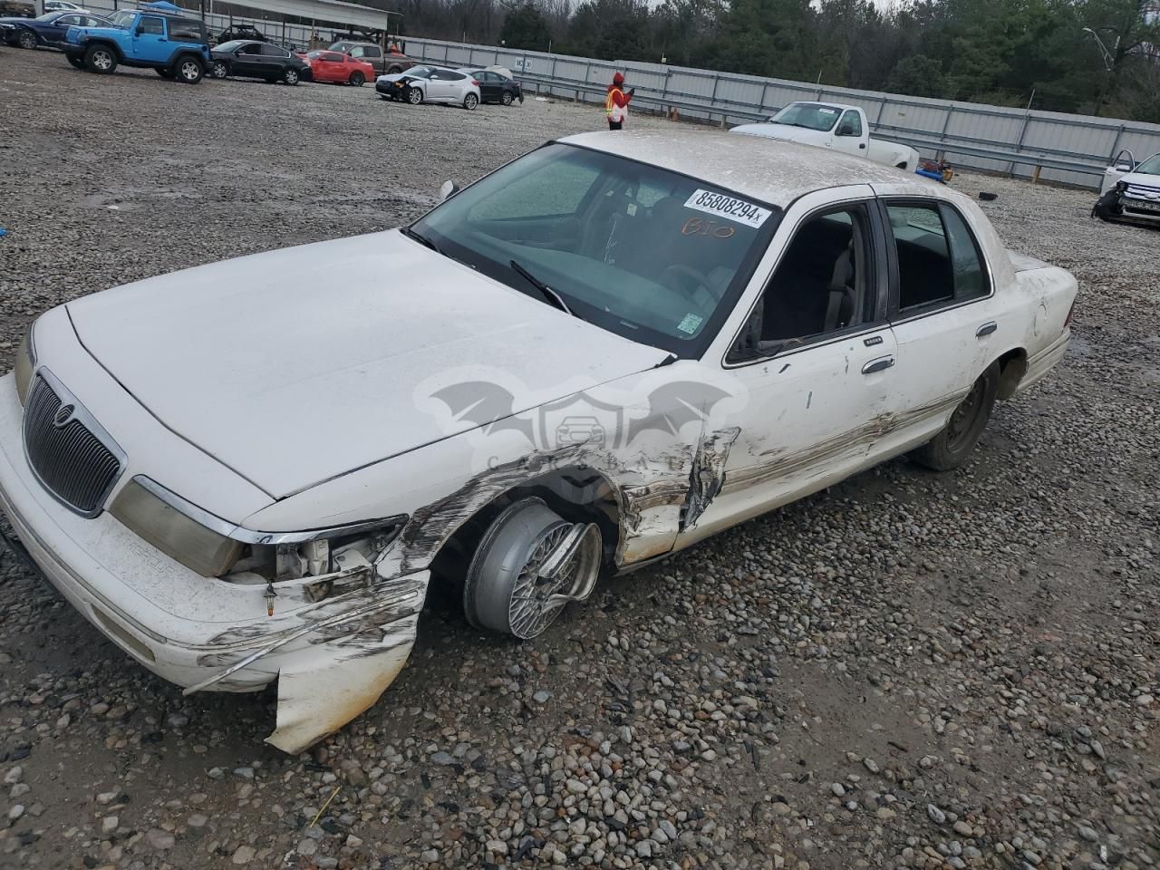 Mercury Grand Marquis LS 4.6L 8 1997