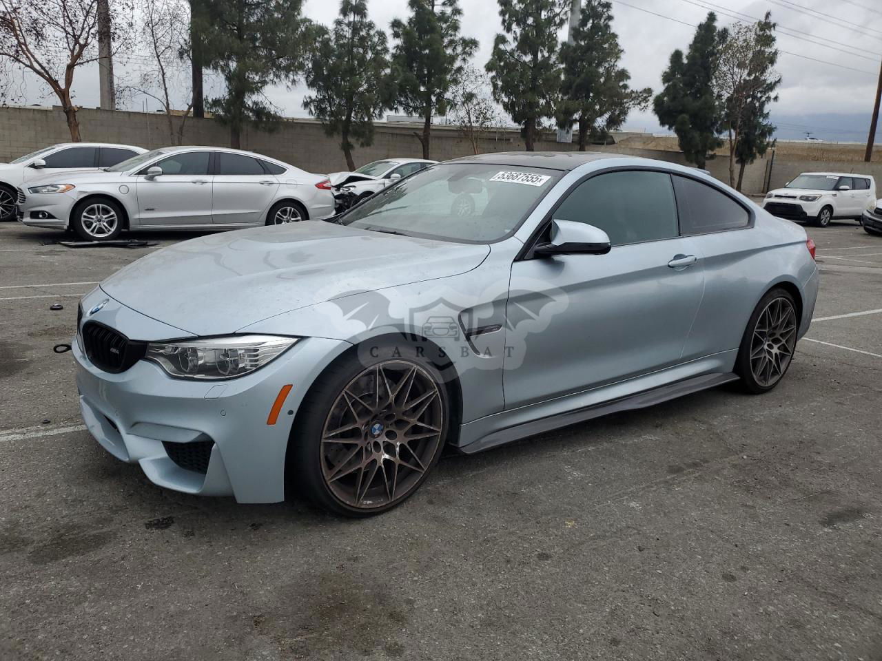 BMW M4 3.0L  6 2016