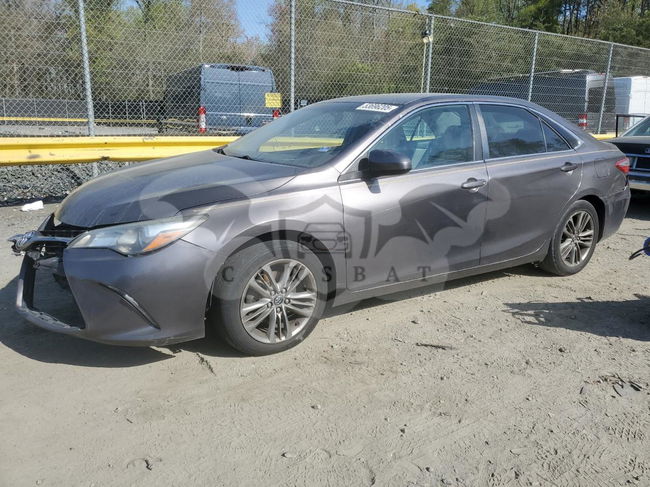 Toyota Camry LE 2.5L  4 2017