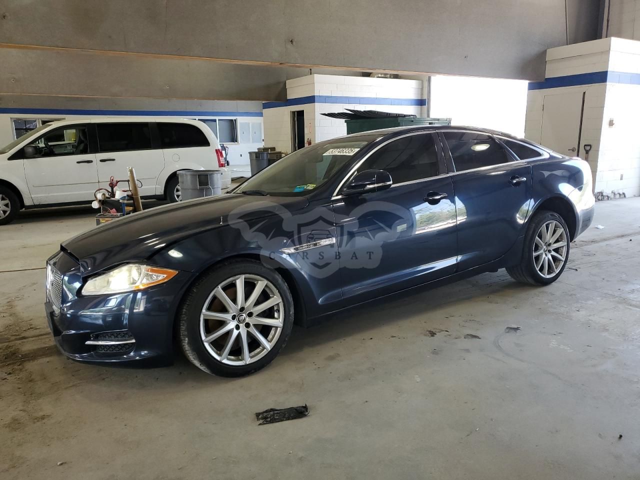 Jaguar XJ 5.0L 8 2012