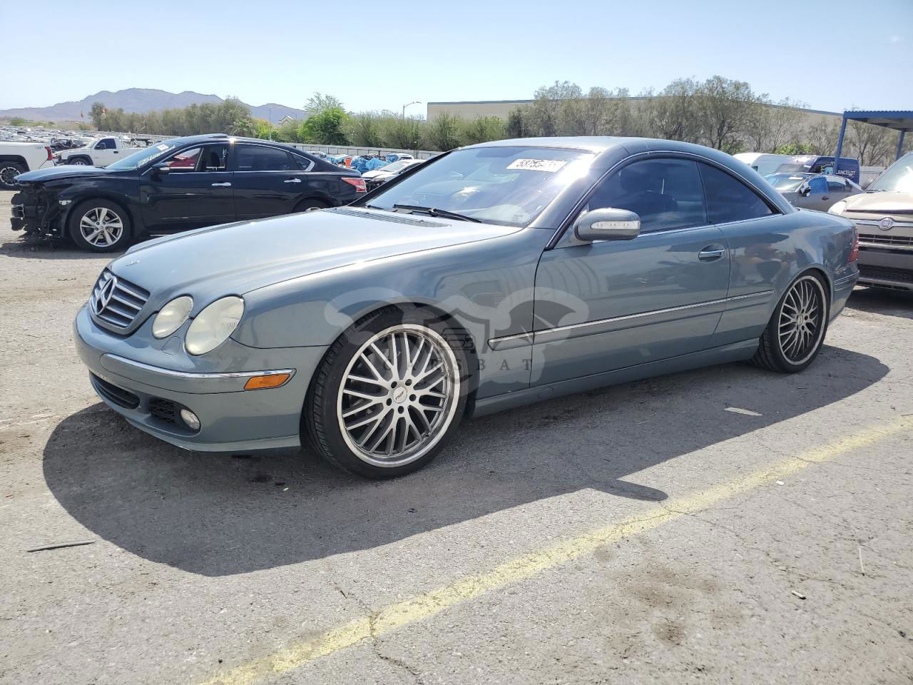 Mercedes-Benz CL 500 5.0L  8 2005