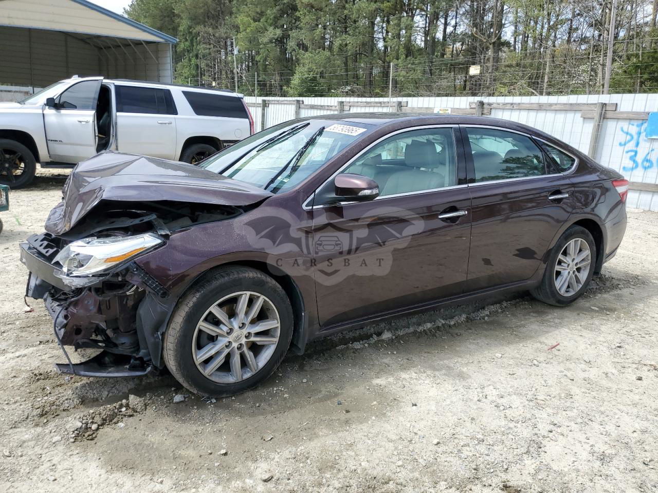 Toyota Avalon BASE 3.5L  6 2013