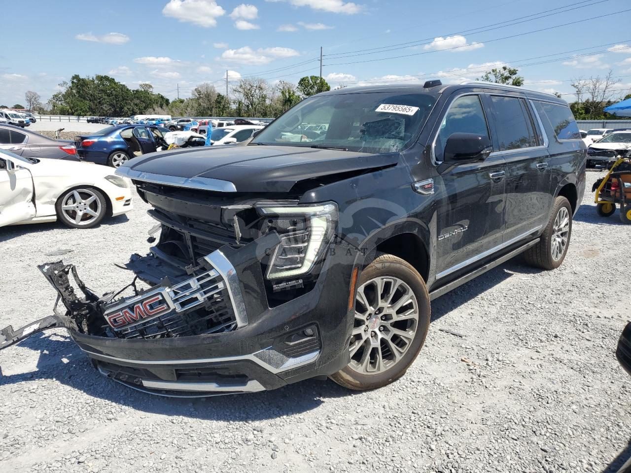 GMC Yukon DENALI 6.2L  8 2025