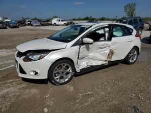 Ford Focus TITANIUM 2.0L 4 2013