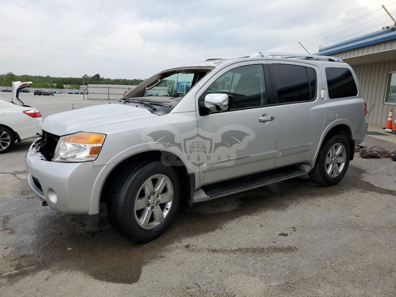 Nissan Armada SV 5.6L  8 2012