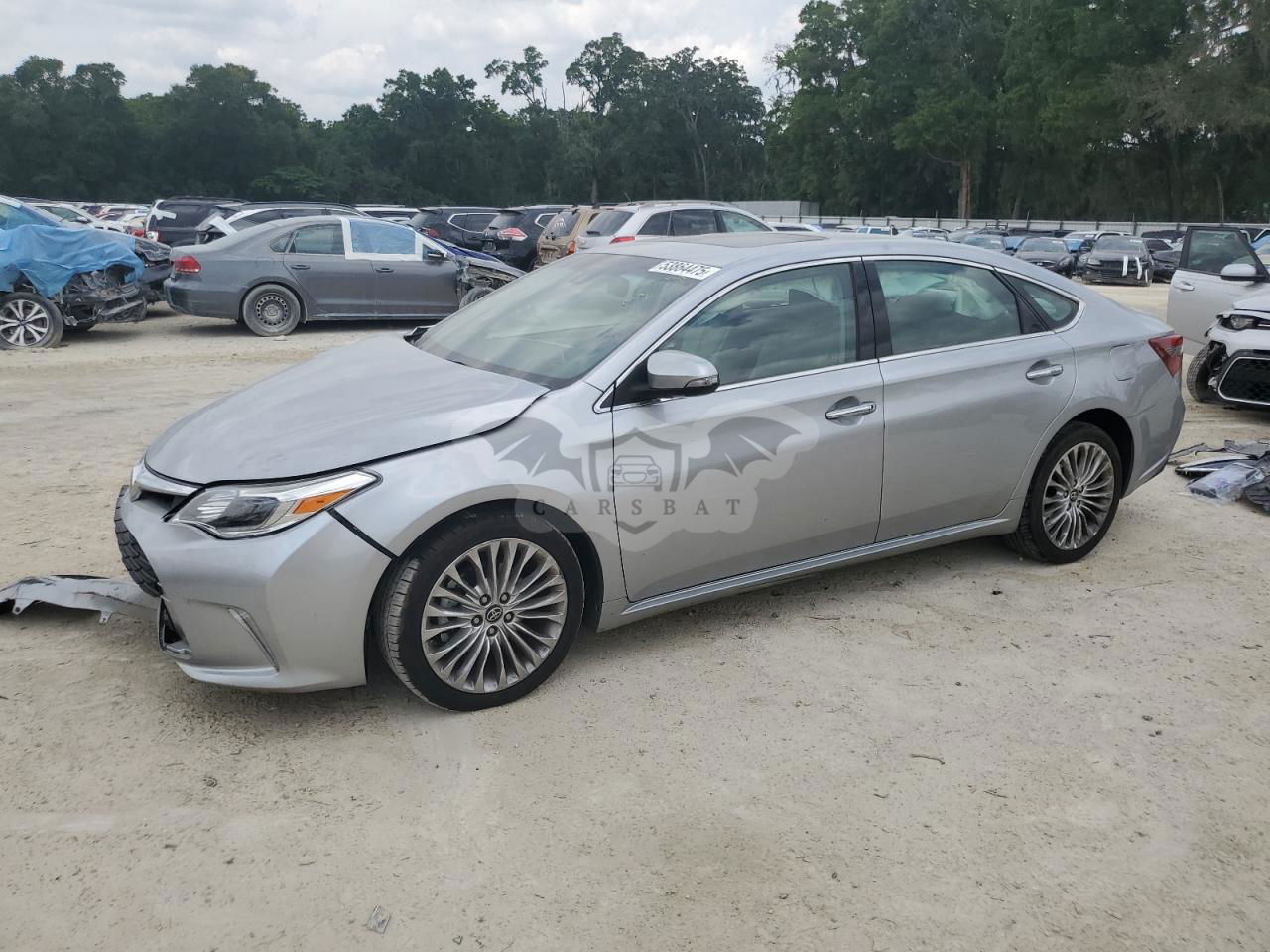 Toyota Avalon XLE 3.5L  6 2018