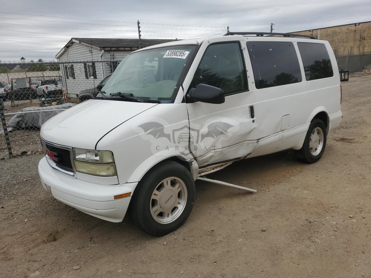 GMC Safari XT 4.3L 6 2004