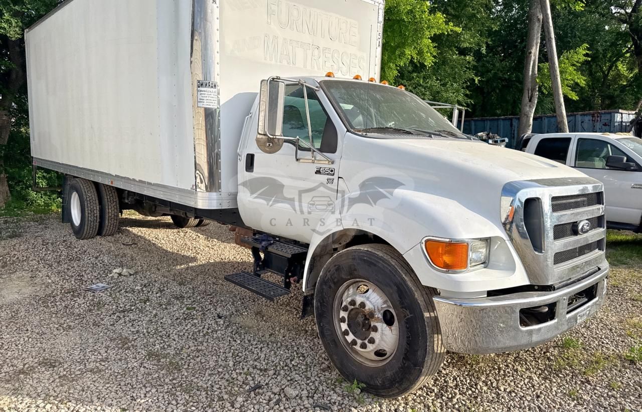 Ford F650 SUPER DUTY 6.8L 10 2015