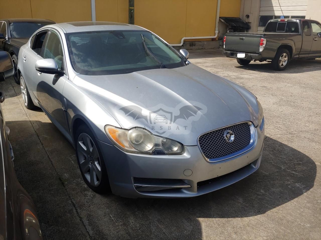 Jaguar XF 5.0L 8 2011