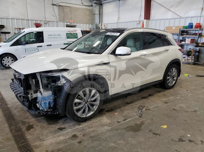 Infiniti QX50 LUXE 2.0L  4 2022
