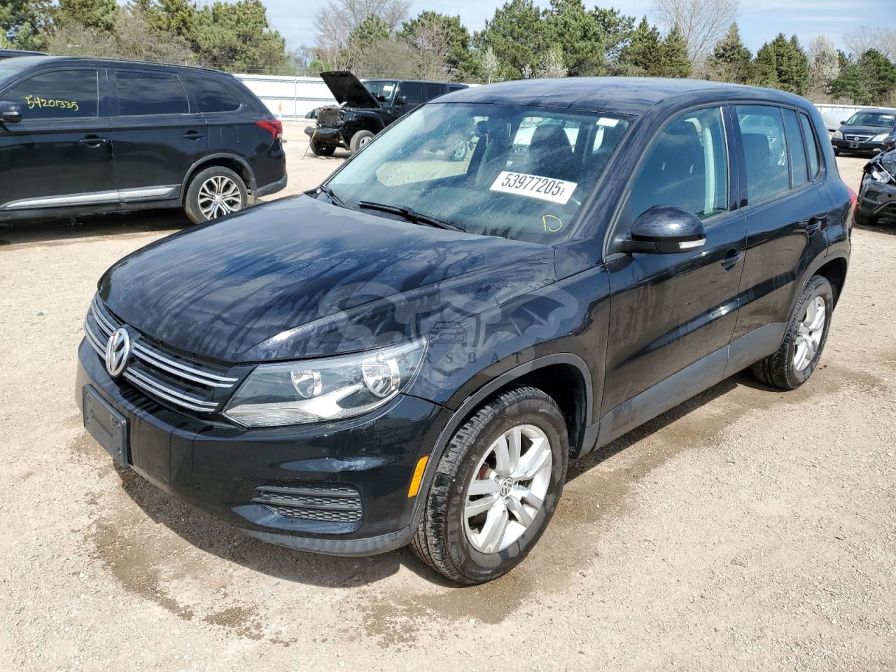 Volkswagen Tiguan S 2.0L  4 2013