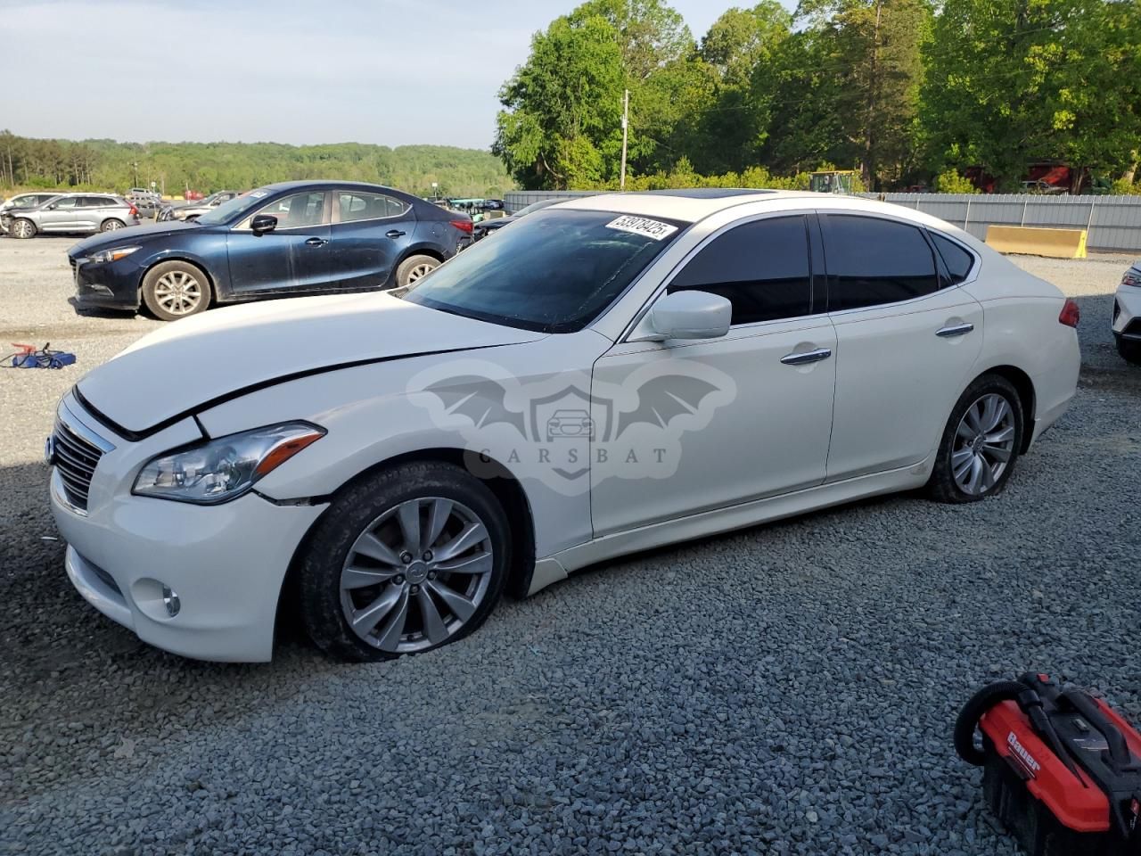 Infiniti M56 5.6L 8 2011