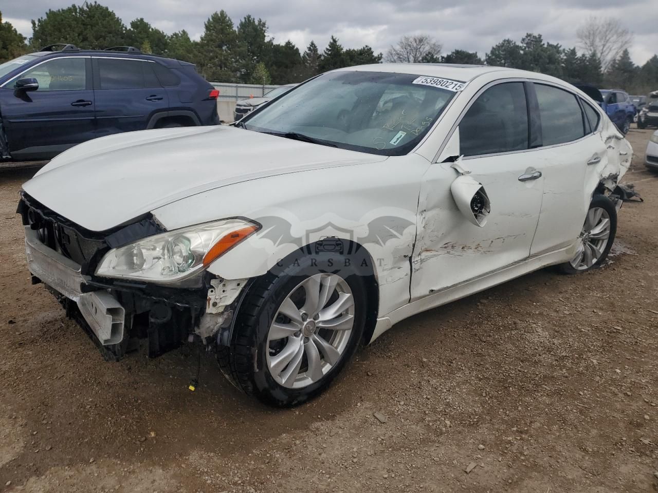 Infiniti M37 X 3.7L 6 2011