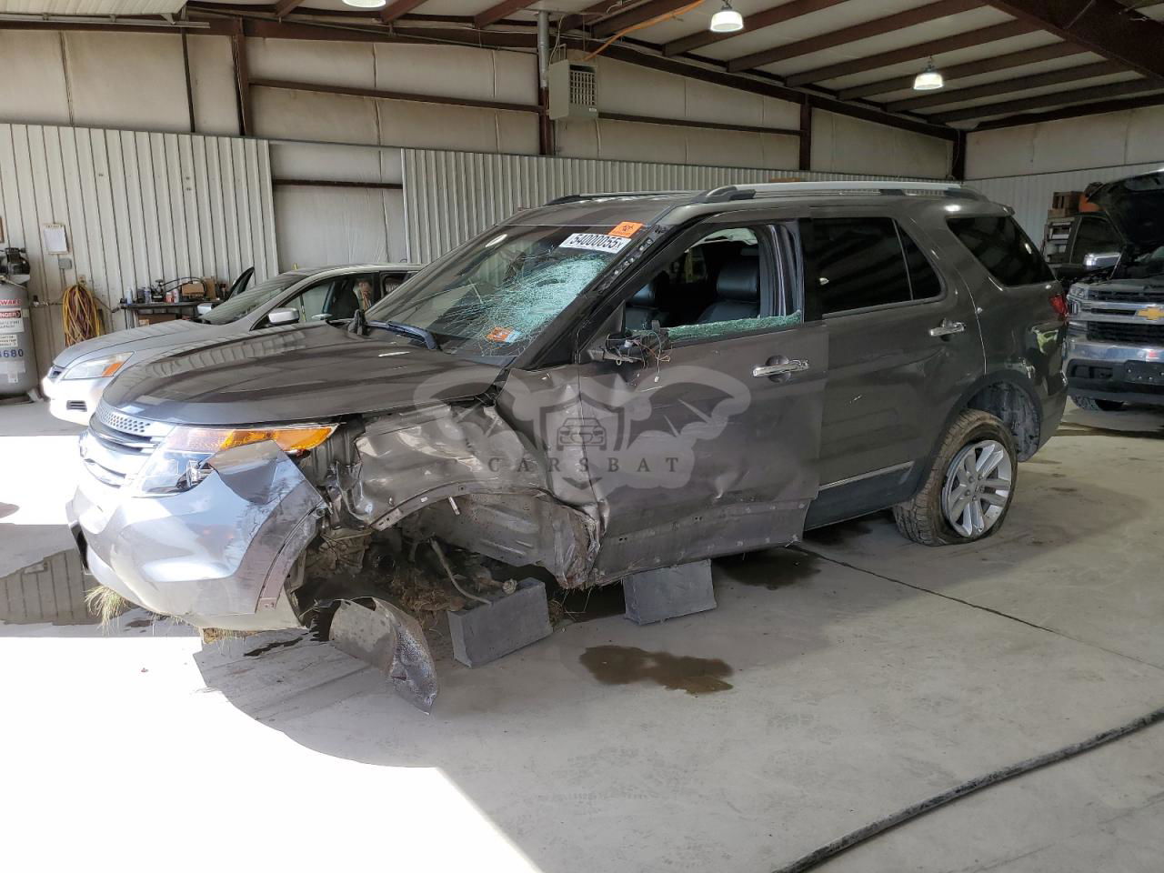 Ford Explorer XLT 3.5L  6 2013
