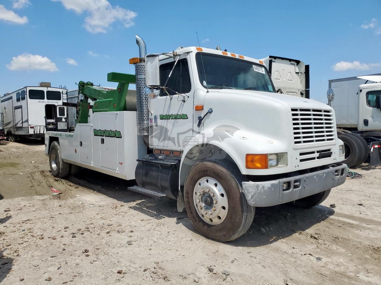 International TranStar / 8000 Series 8100 10.0L 6 1996