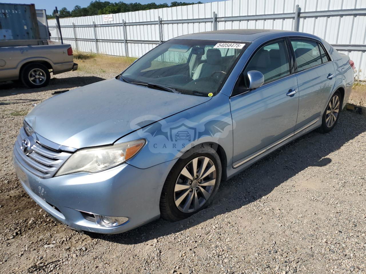 Toyota Avalon BASE 3.5L  6 2011