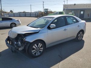 Kia Cerato / Forte / K3 EX 2.0L 4 2013