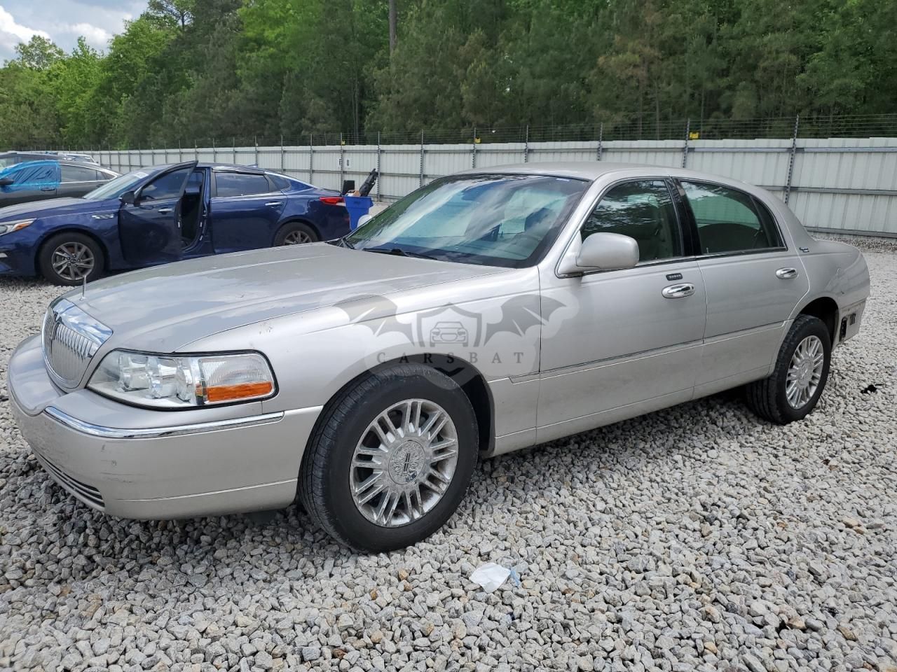 Lincoln Town Car SIGNATURE LIMITED 4.6L 8 2008
