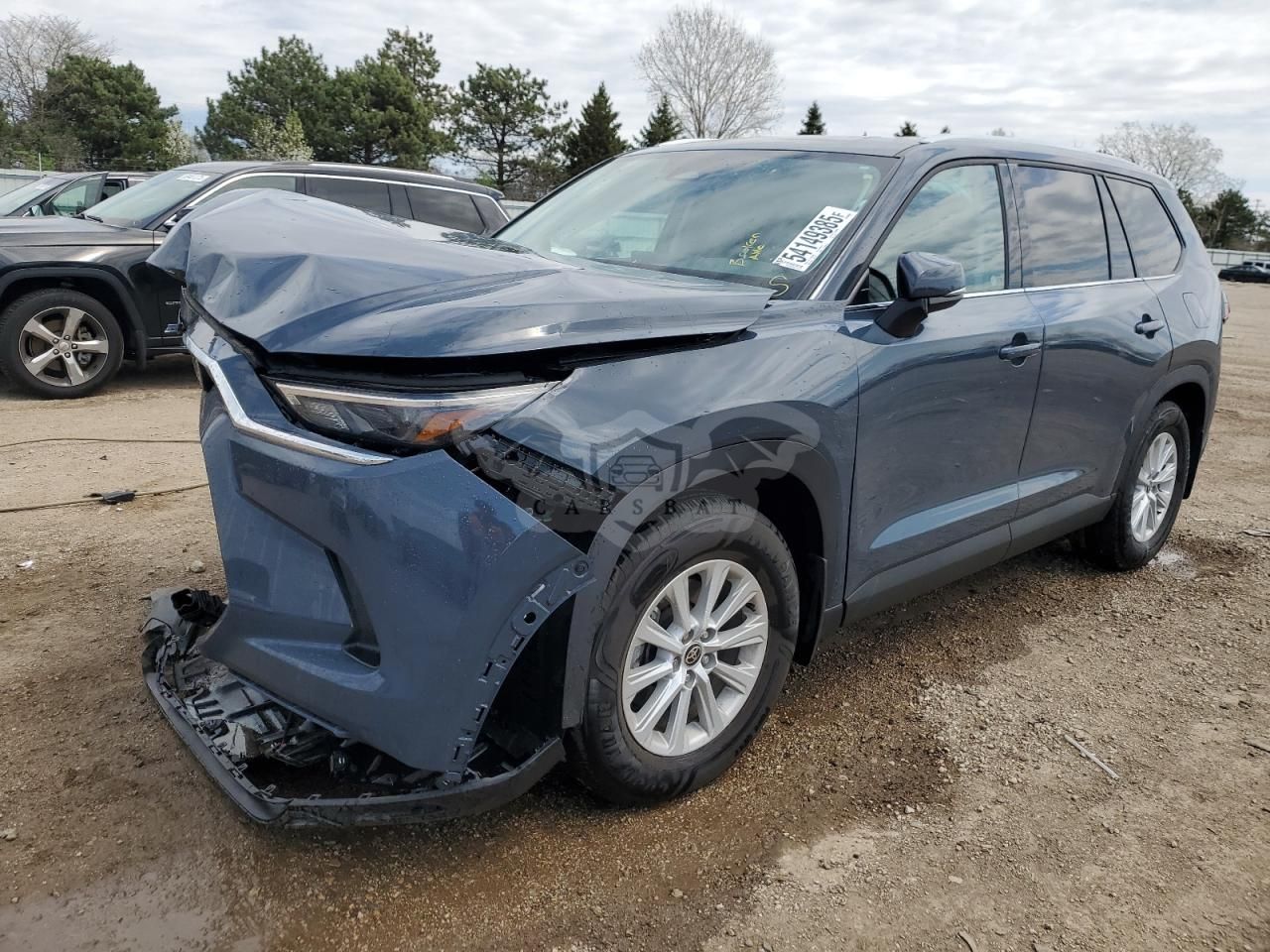 Toyota Grand Highlander XLE 2.4L 4 2024