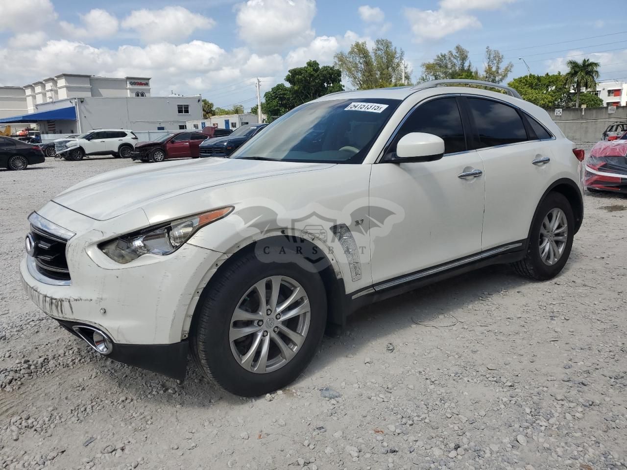 Infiniti QX70 3.7L 6 2014
