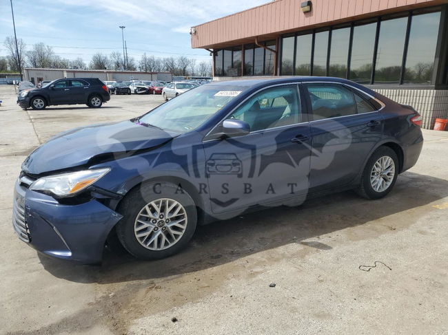 Toyota Camry LE 2.5L  4 2017