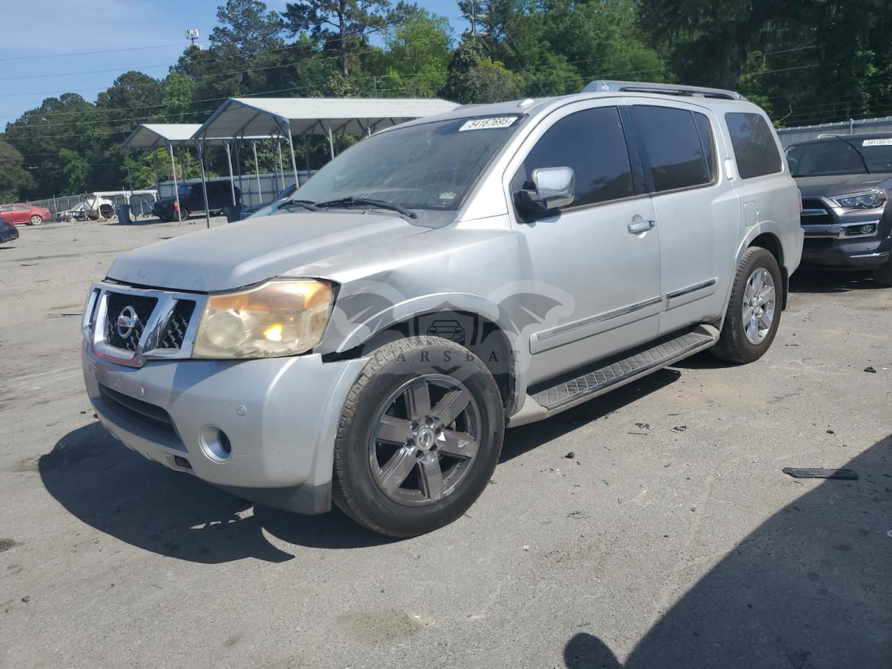 Nissan Armada PLATINUM 5.6L  8 2011