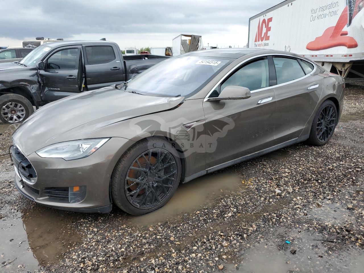 Tesla Model S 2015
