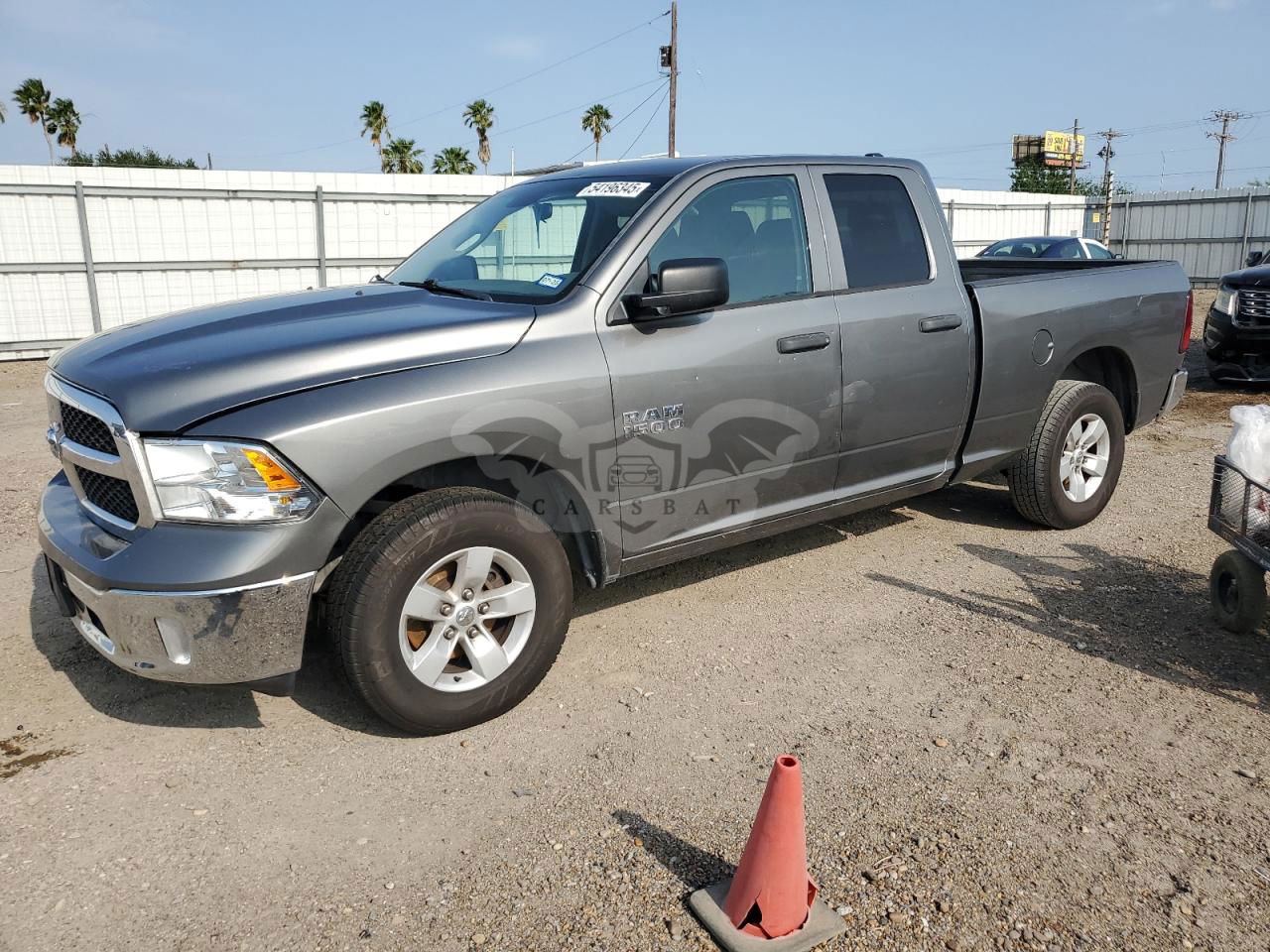 RAM 1500 ST 4.7L  8 2013