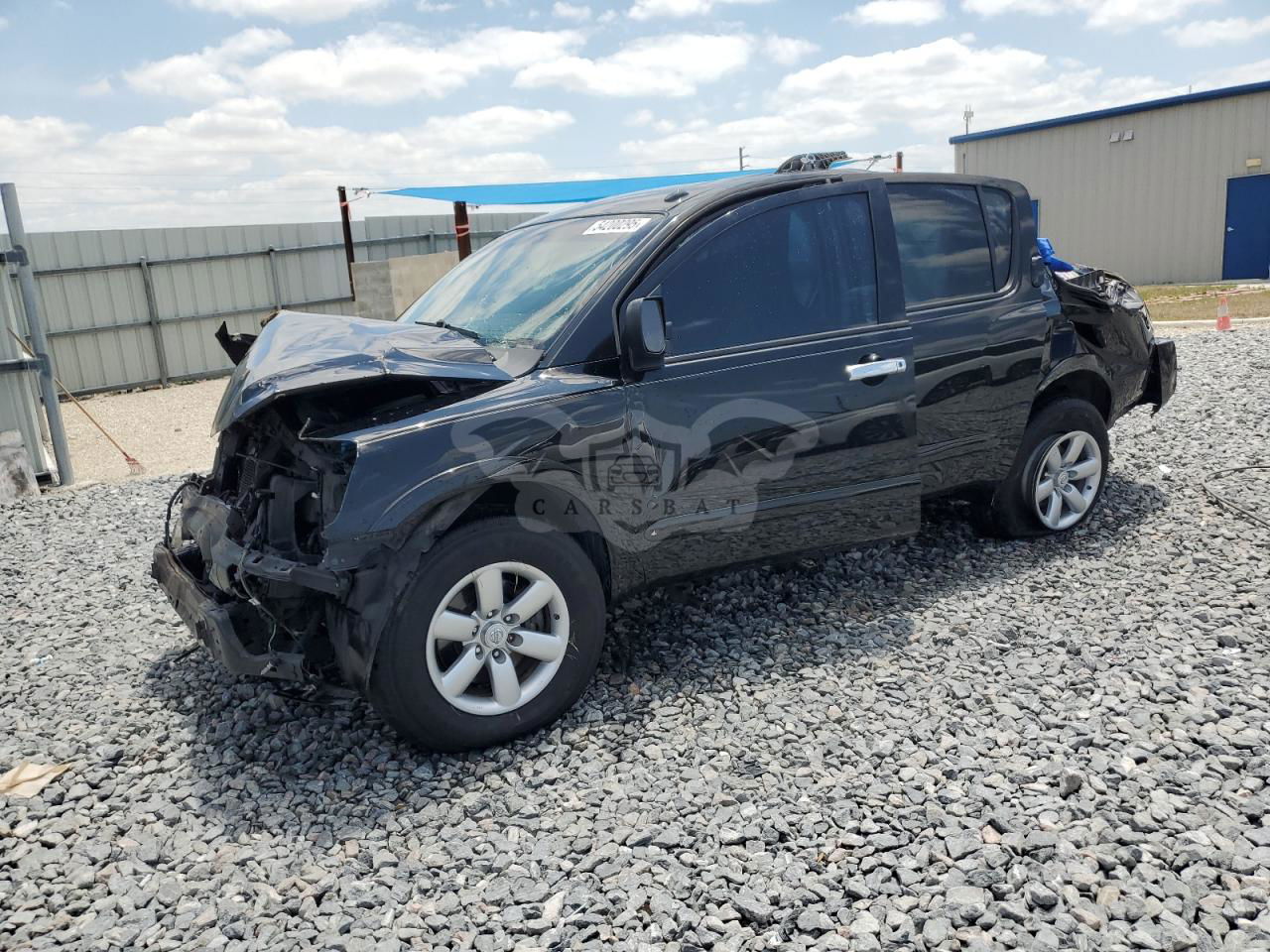 Nissan Armada SV 5.6L  8 2015