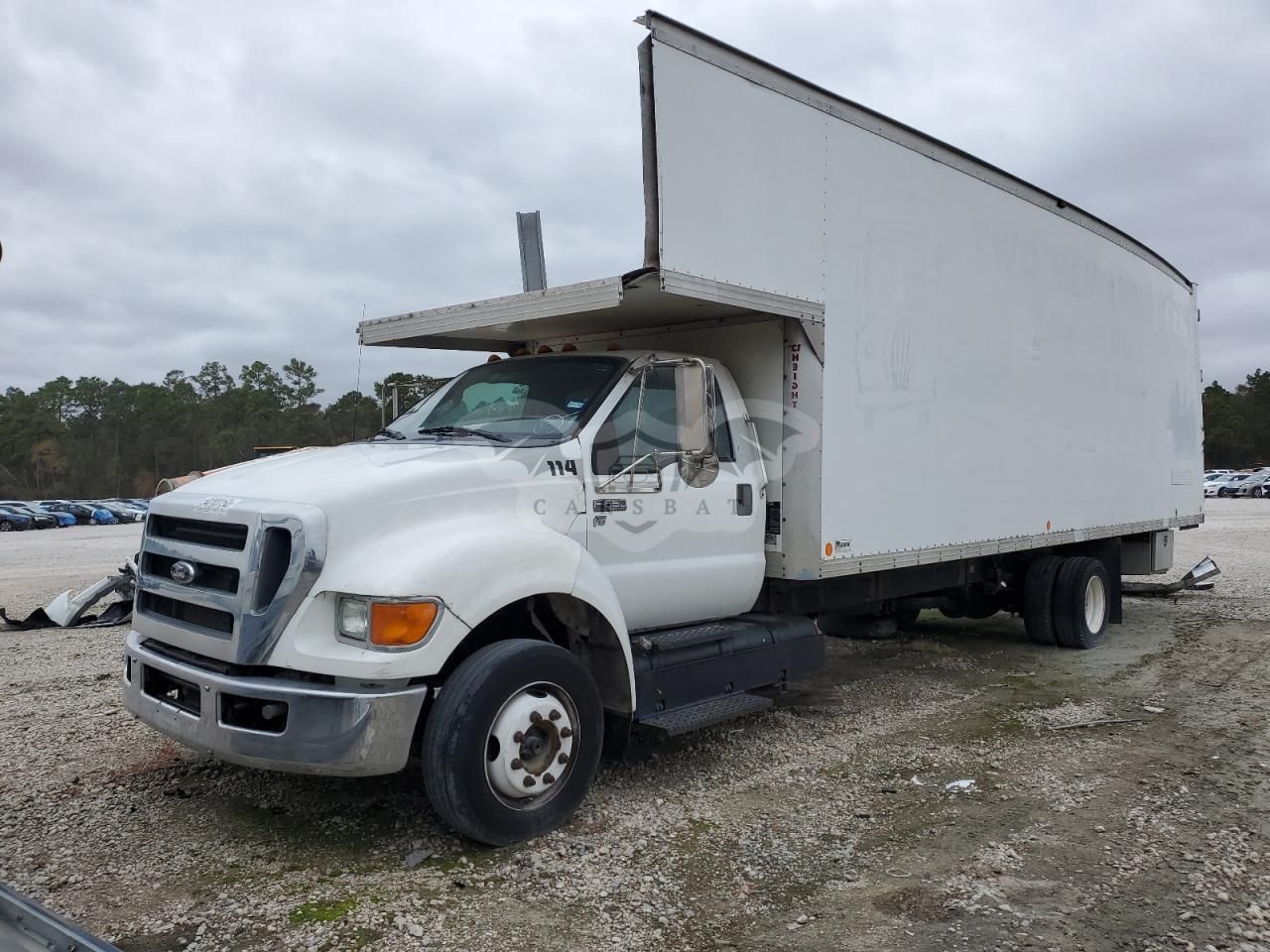 Ford F650 SUPER DUTY 6.8L 10 2015