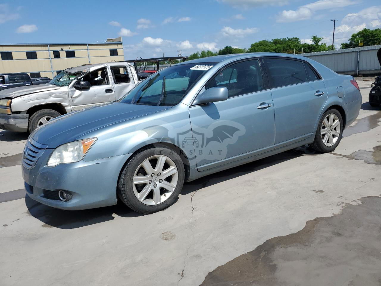 Toyota Avalon XL 3.5L  6 2009